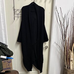 Mikos Elegant Black Open-Front Poncho Cardigan XXL